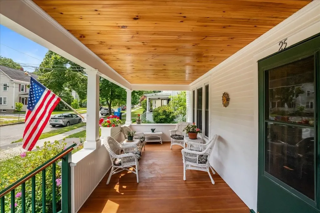 25 University Terrace Burlington VT 05401