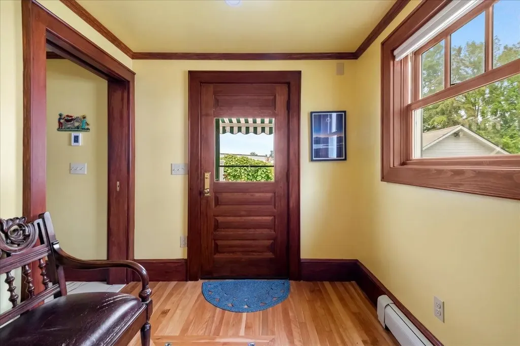 25 University Terrace Burlington VT 05401