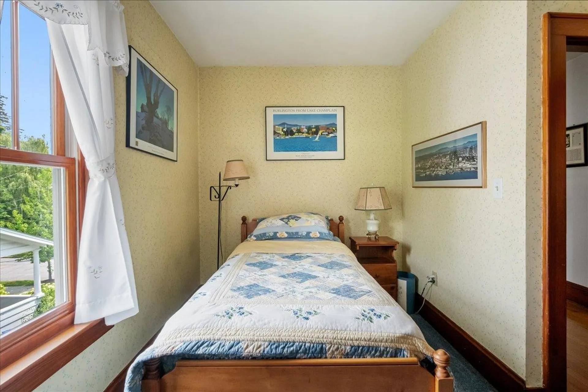 25 University Terrace Burlington VT 05401