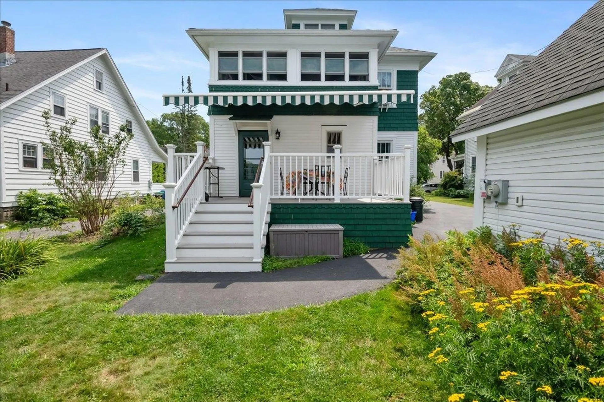 25 University Terrace Burlington VT 05401