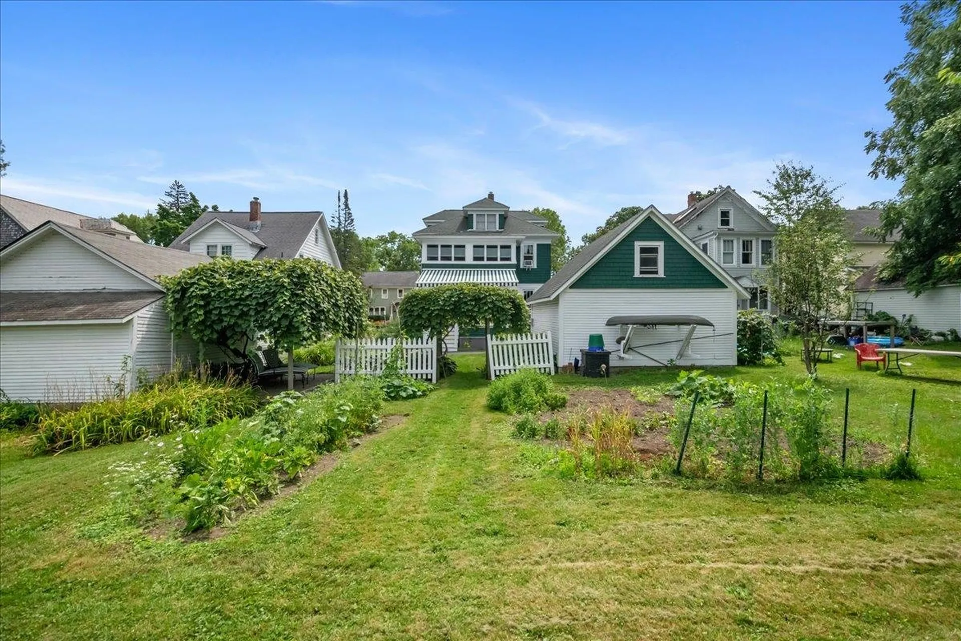 25 University Terrace Burlington VT 05401