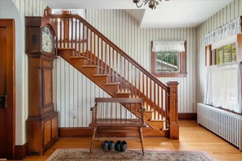 25 University Terrace Burlington VT 05401