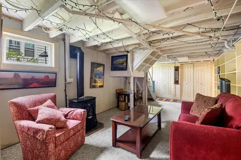 25 University Terrace Burlington VT 05401