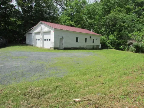 4742 Route 14 Sharon VT 05065