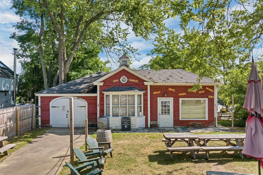 62 Main Street Meredith NH 03253