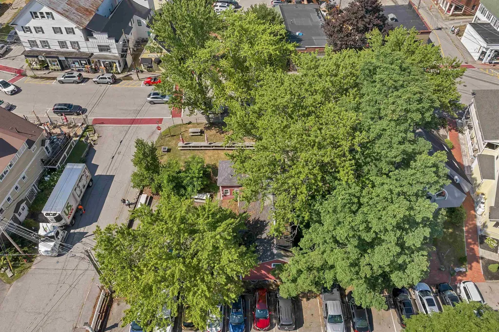 62 Main Street Meredith NH 03253