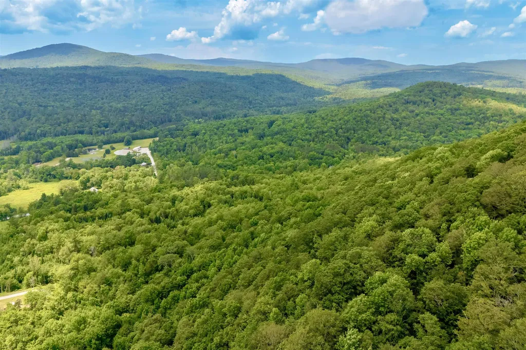 1047 Route 100 Weston VT 05161