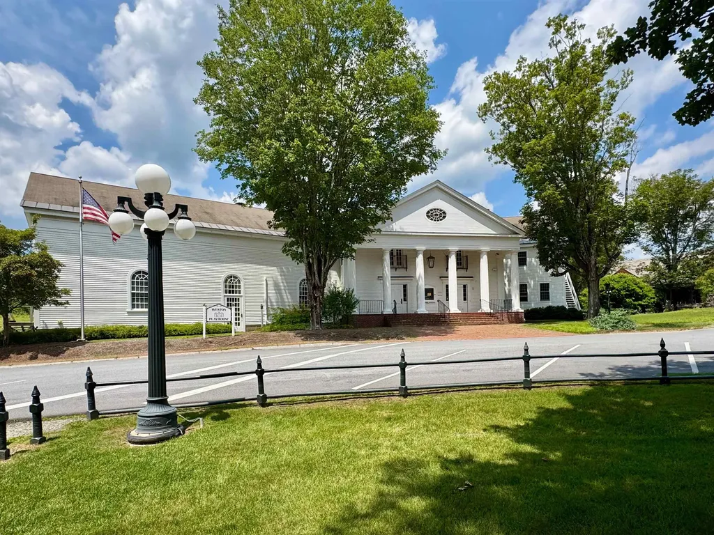 1047 Route 100 Weston VT 05161