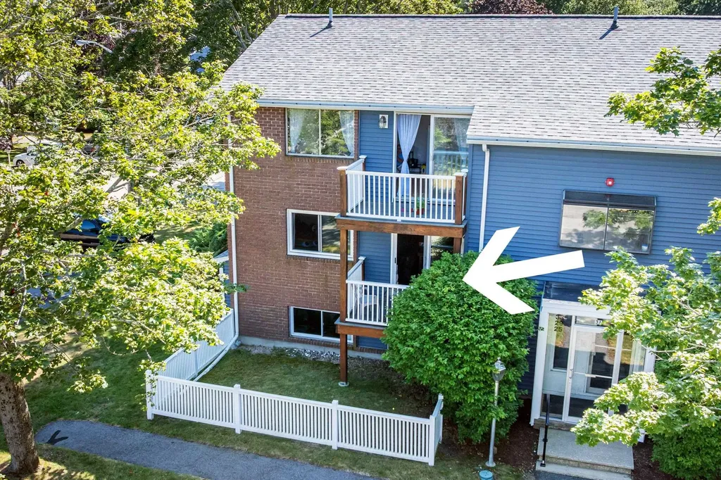 29 Seabury Avenue Hampton NH 03842