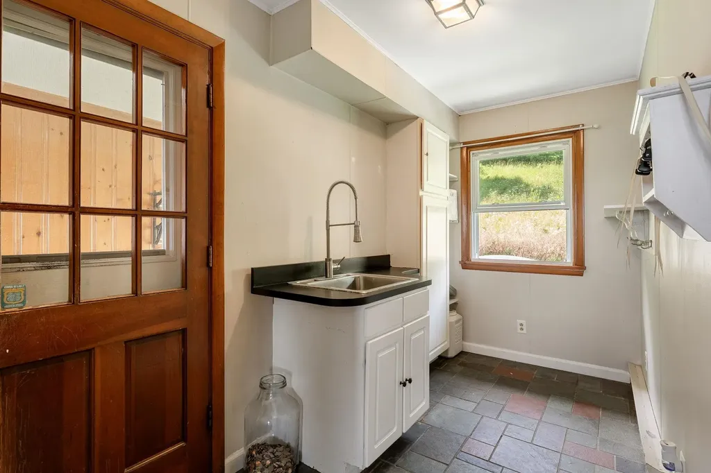1756 Vt Route 64 Williamstown VT 05679