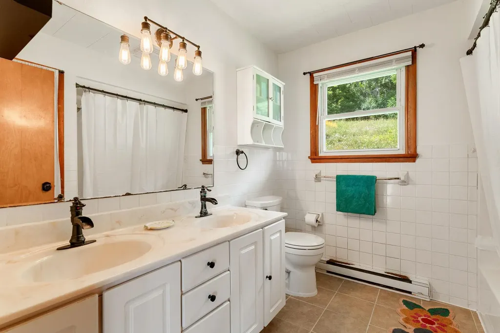 1756 Vt Route 64 Williamstown VT 05679