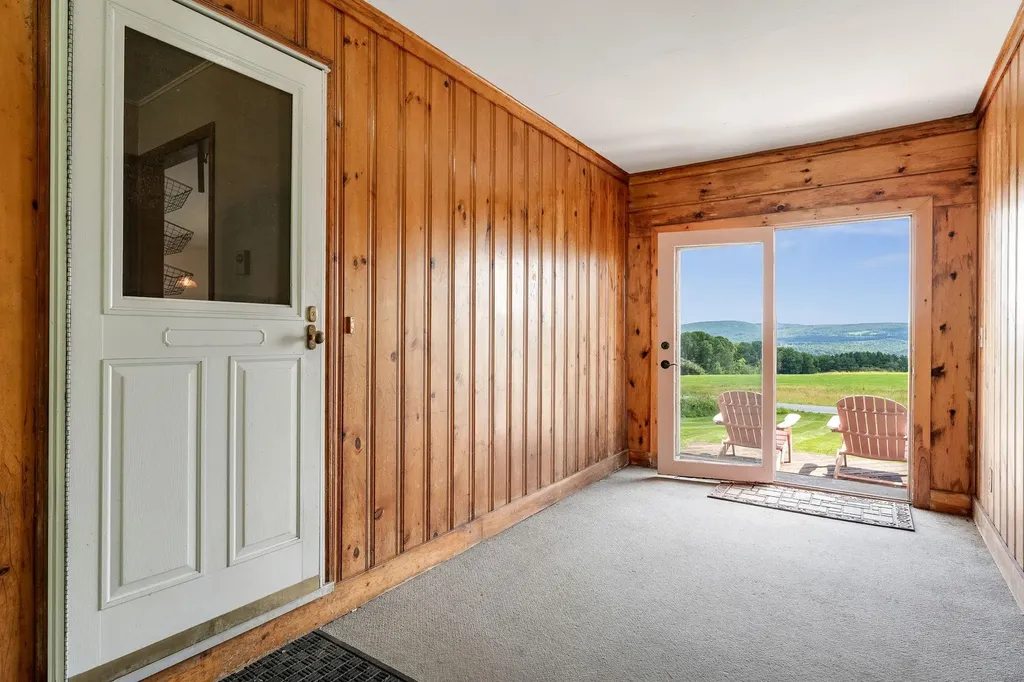 1756 Vt Route 64 Williamstown VT 05679