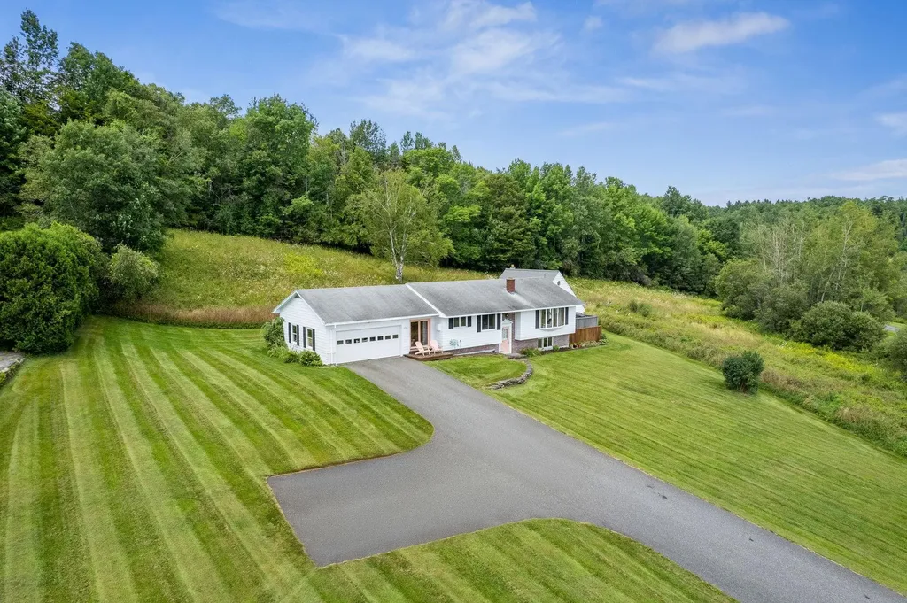 1756 Vt Route 64 Williamstown VT 05679