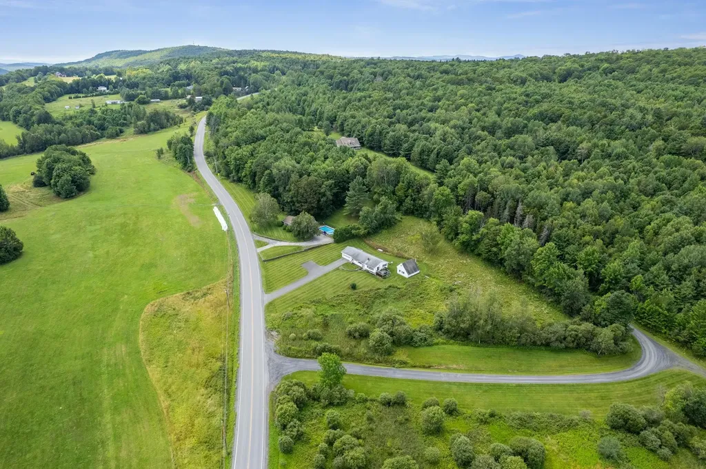 1756 Vt Route 64 Williamstown VT 05679