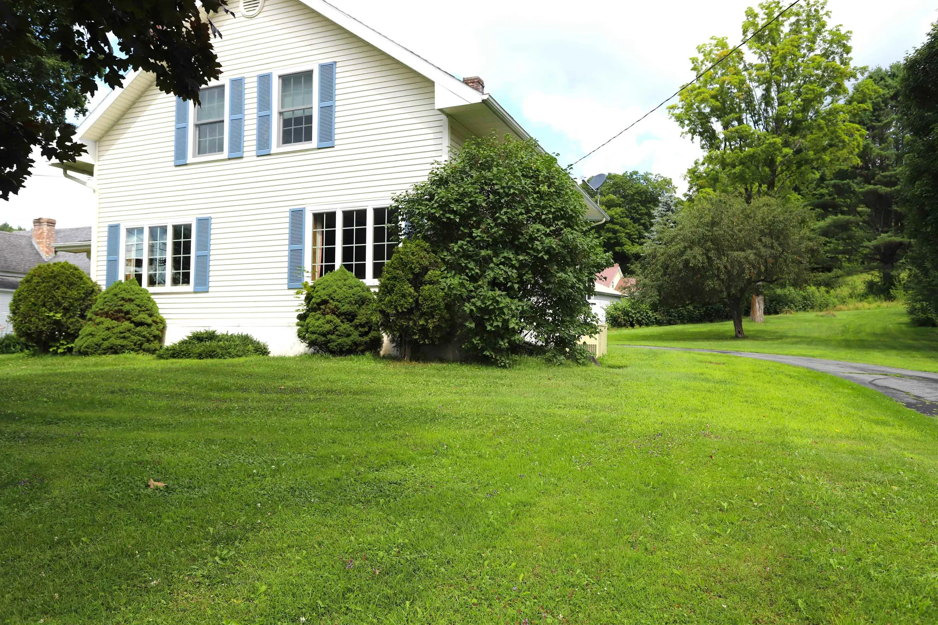 1074 Vt Route 100 Westfield VT 05874