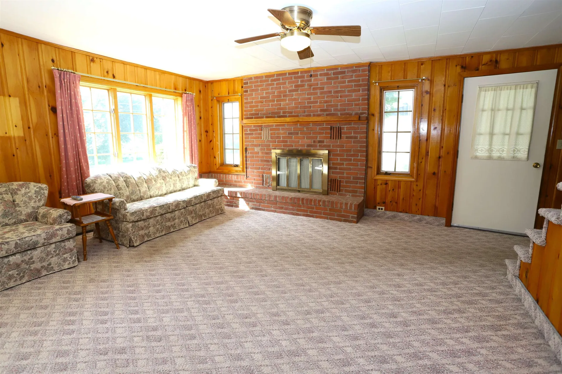 1074 Vt Route 100 Westfield VT 05874