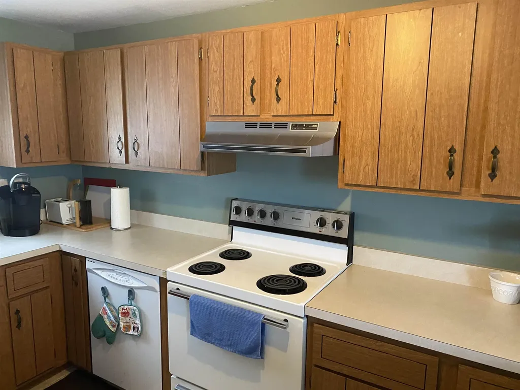 883 Weirs Boulevard Laconia NH 03246