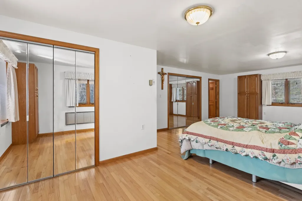 224 Merritt Nyberg Lane Manchester NH 03104