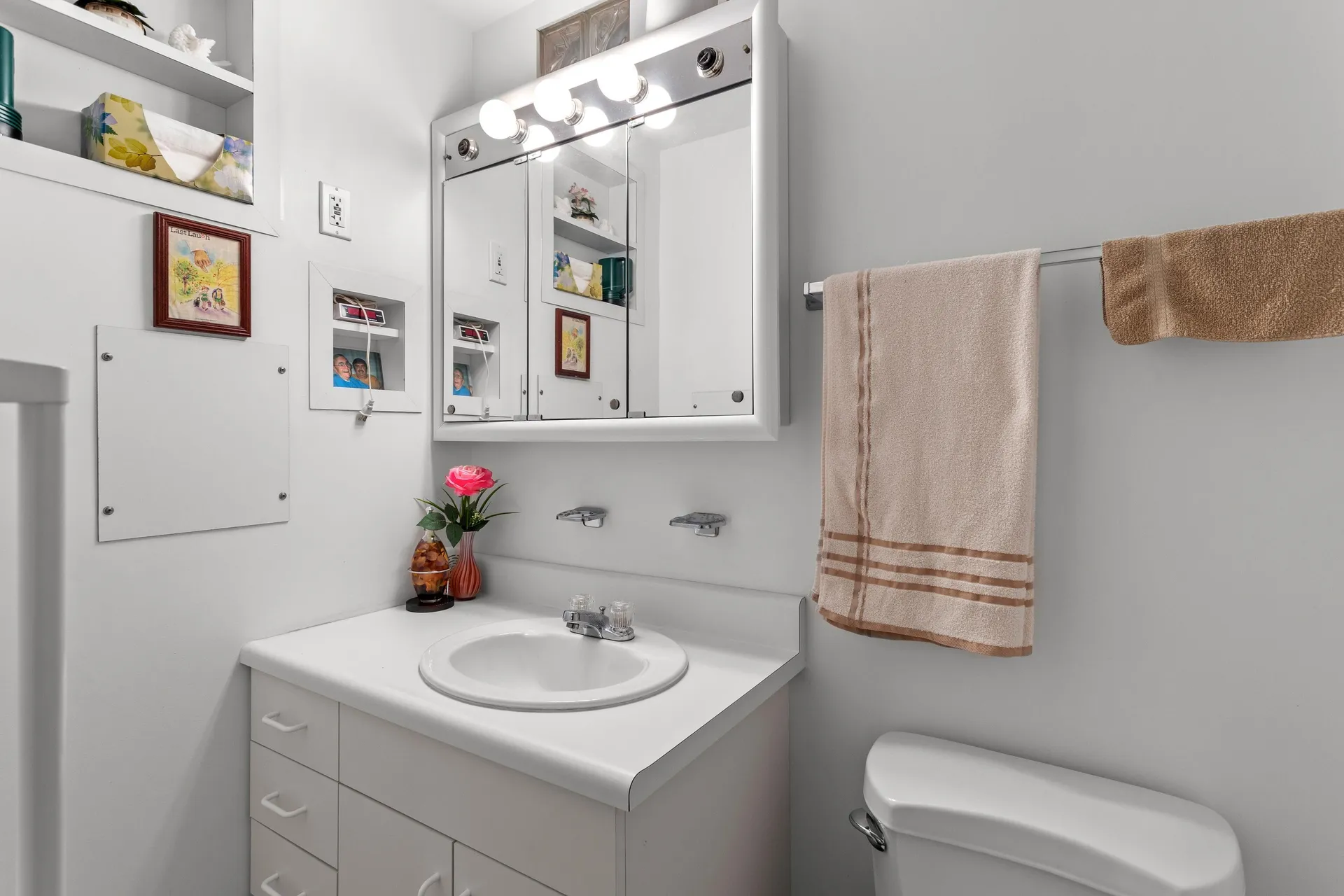 224 Merritt Nyberg Lane Manchester NH 03104