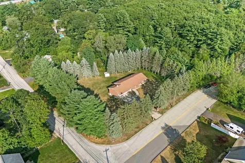 224 Merritt Nyberg Lane Manchester NH 03104