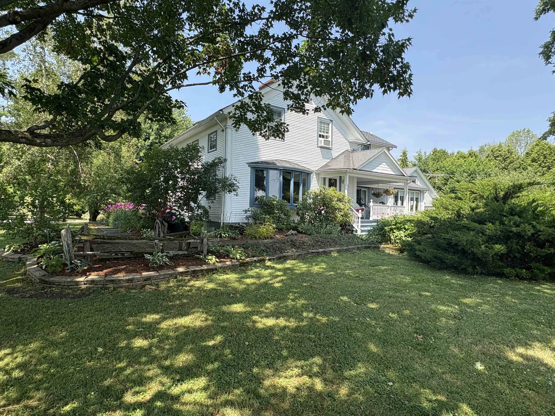 283 North End Road East North Hero VT 05747