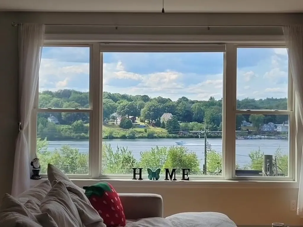 26 Street Catherine Street Laconia NH 03246