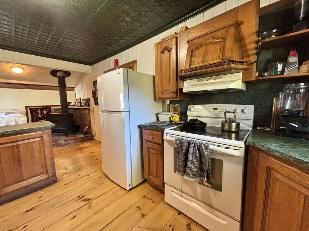 653 Main Street West Rutland VT 05777