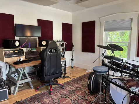 653 Main Street West Rutland VT 05777