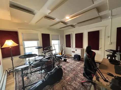 653 Main Street West Rutland VT 05777