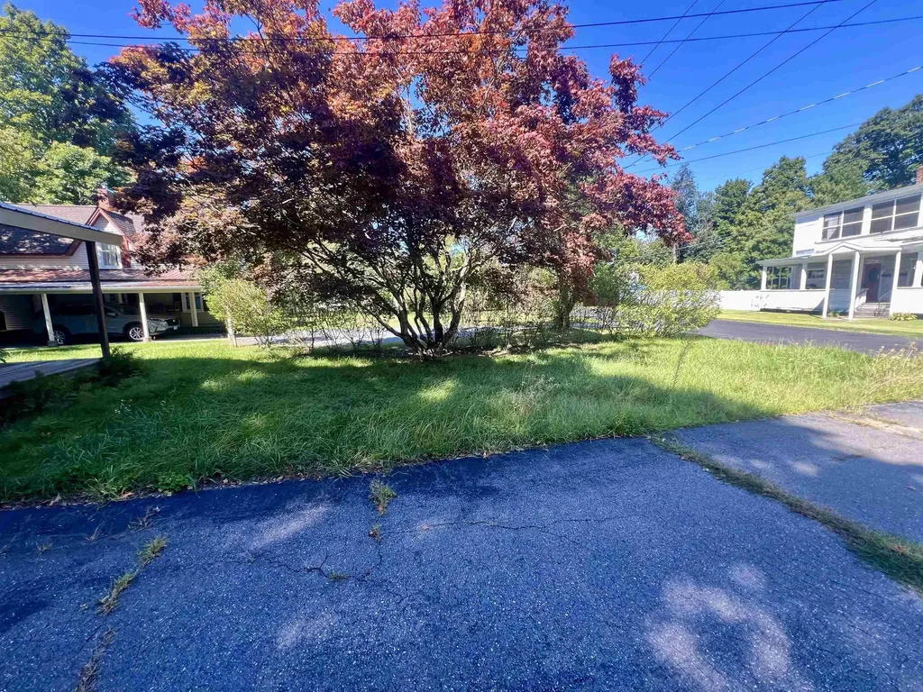 66 Lafayette Street Claremont NH 03743