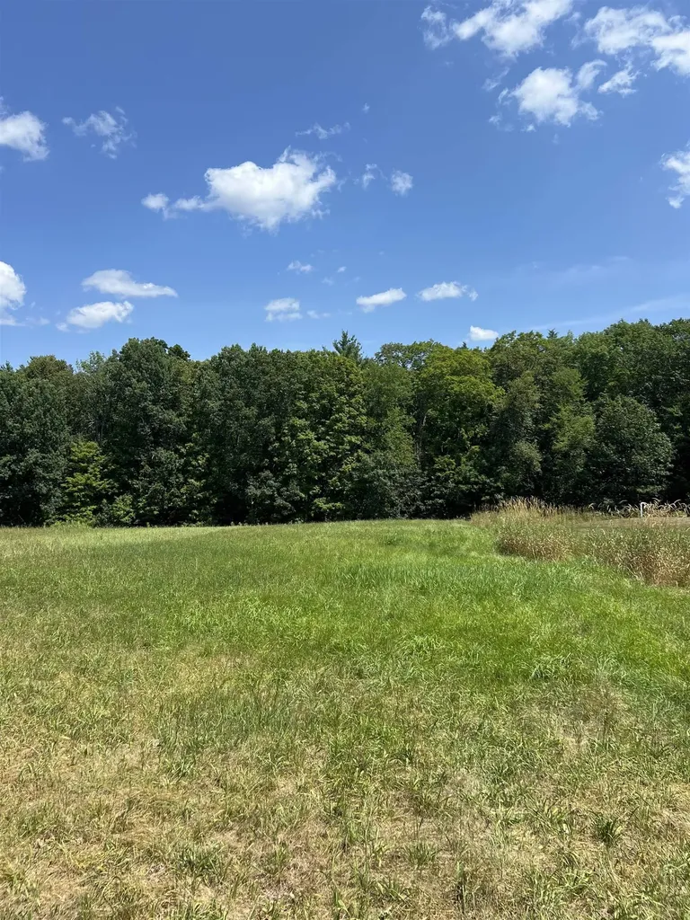 4-58 Dow Road Hollis NH 03049