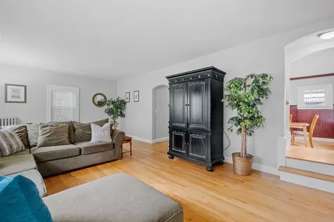 989 Union Street Manchester NH 03104