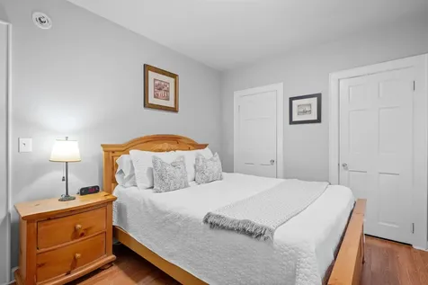 989 Union Street Manchester NH 03104