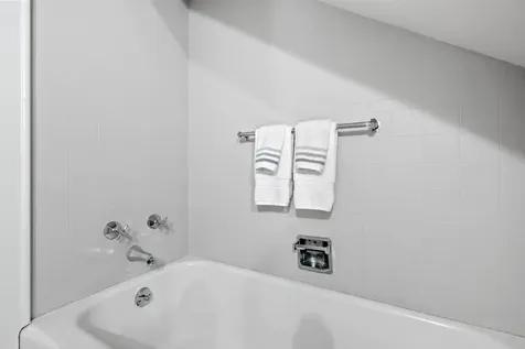 989 Union Street Manchester NH 03104