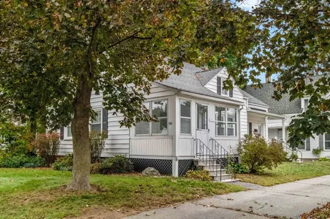 989 Union Street Manchester NH 03104