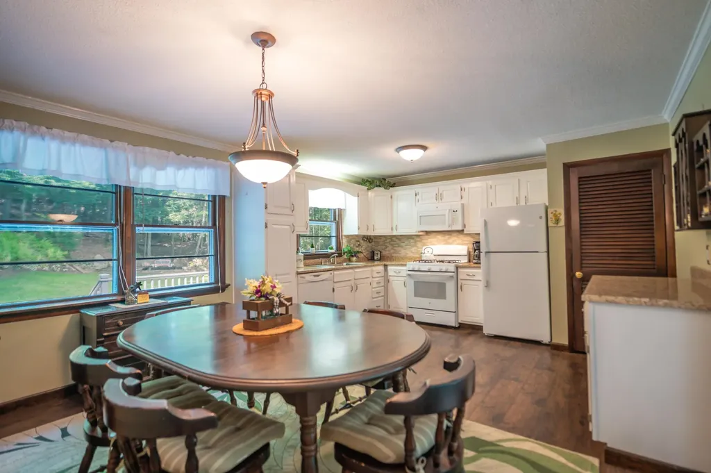 78 Taft Brook Road Dover VT 05341