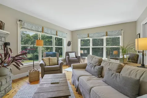 305 King Hill Road Francestown NH 03043