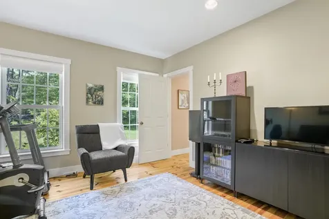 305 King Hill Road Francestown NH 03043