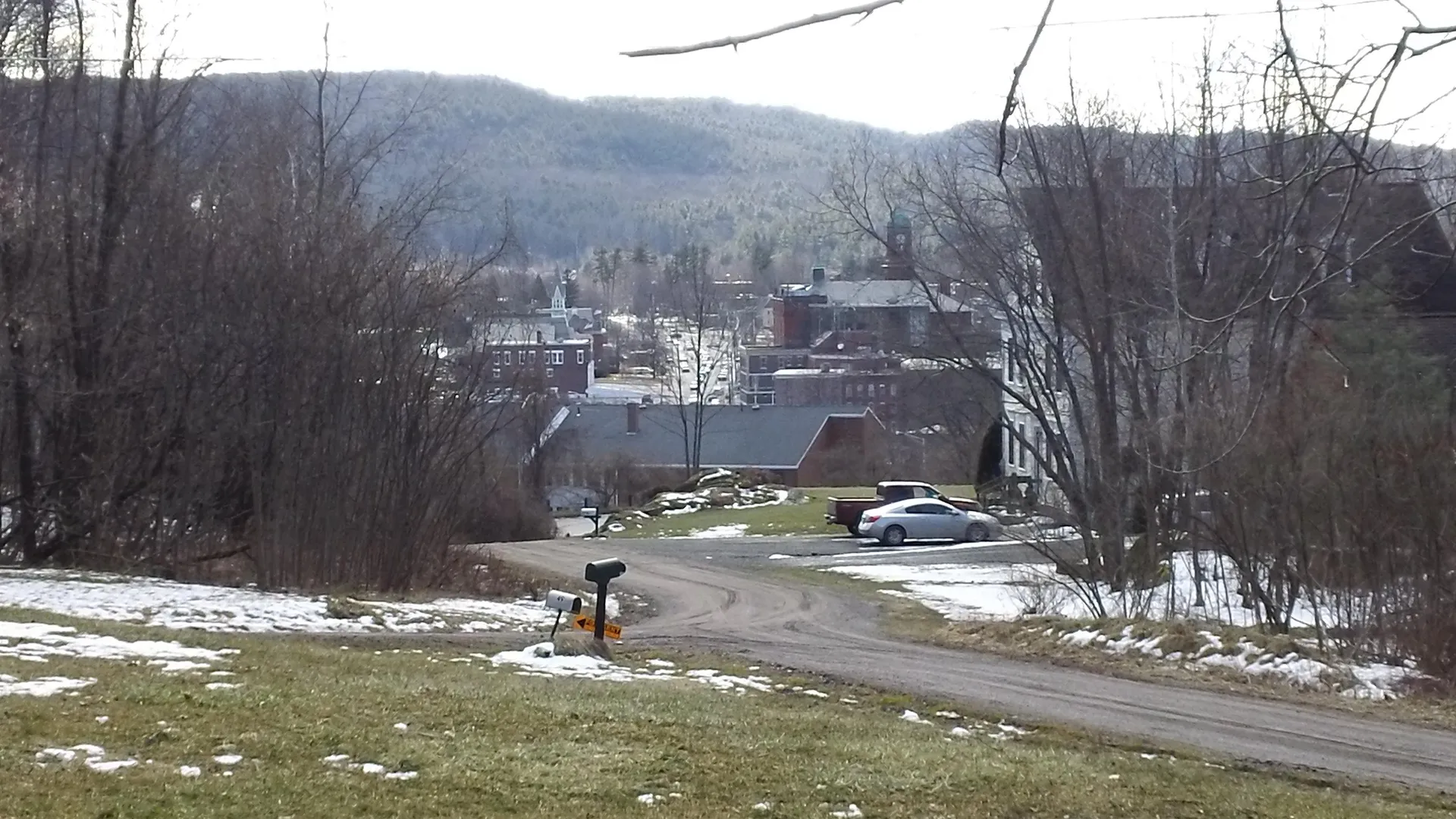 49 Lincoln Heights Claremont NH 03743