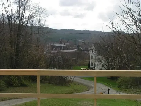 49 Lincoln Heights Claremont NH 03743