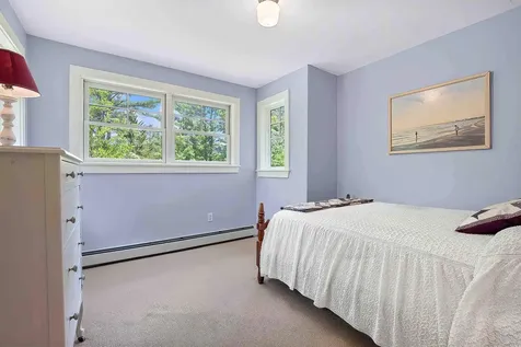 760 Pleasant Street New London NH 03257