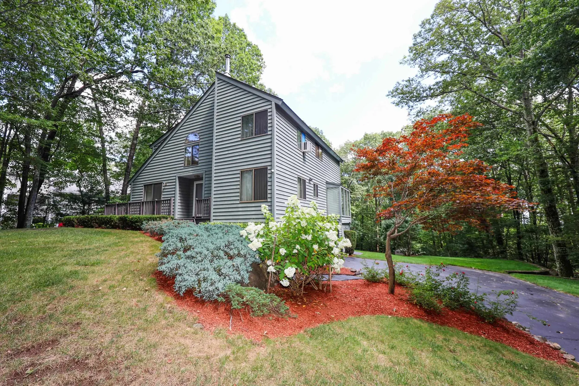 7 Hunter Drive Derry NH 03038