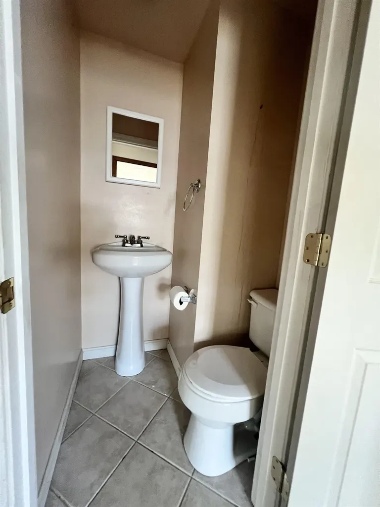 3 Hartford Street Claremont NH 03743