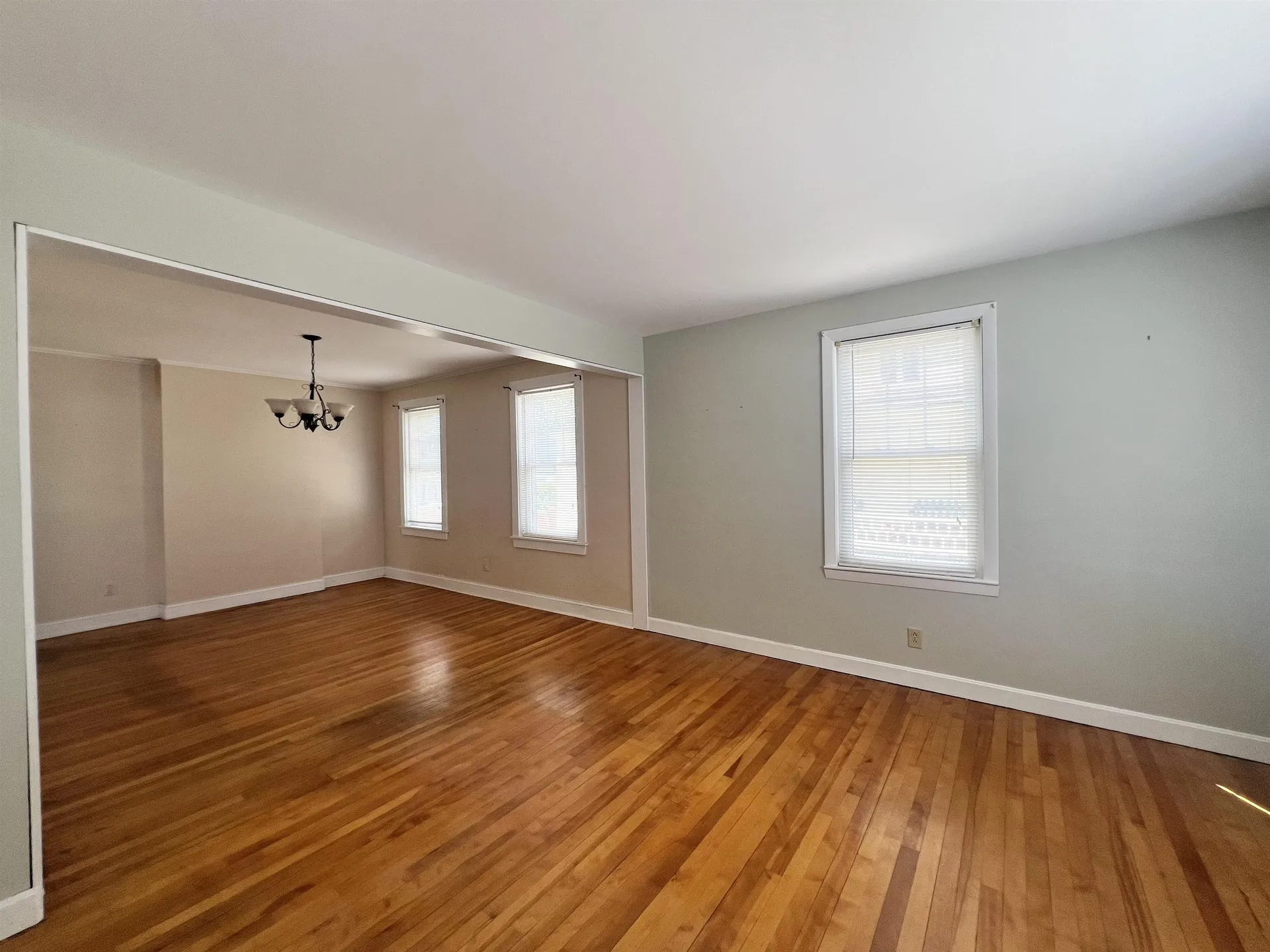 3 Hartford Street Claremont NH 03743