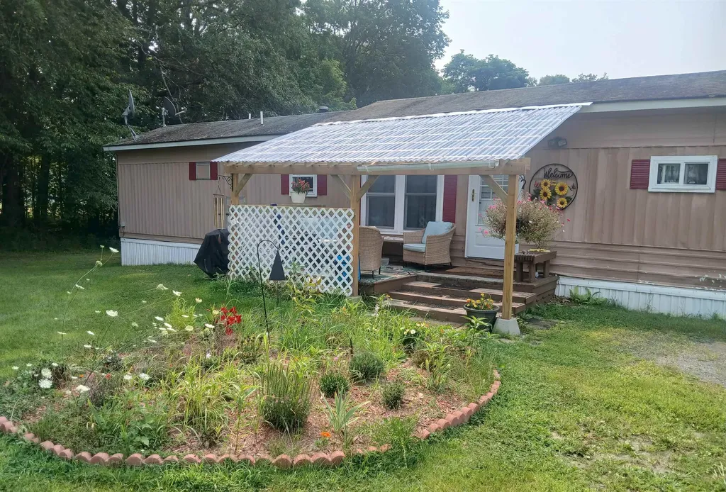 22 Rudsboro Road Lebanon NH 03766