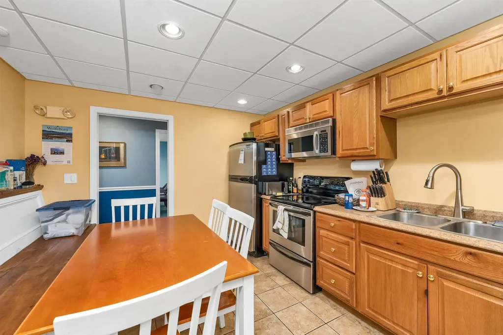 29 Mill Street Wolfeboro NH 03894