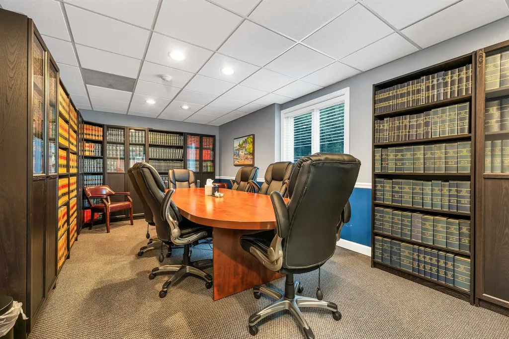 29 Mill Street Wolfeboro NH 03894