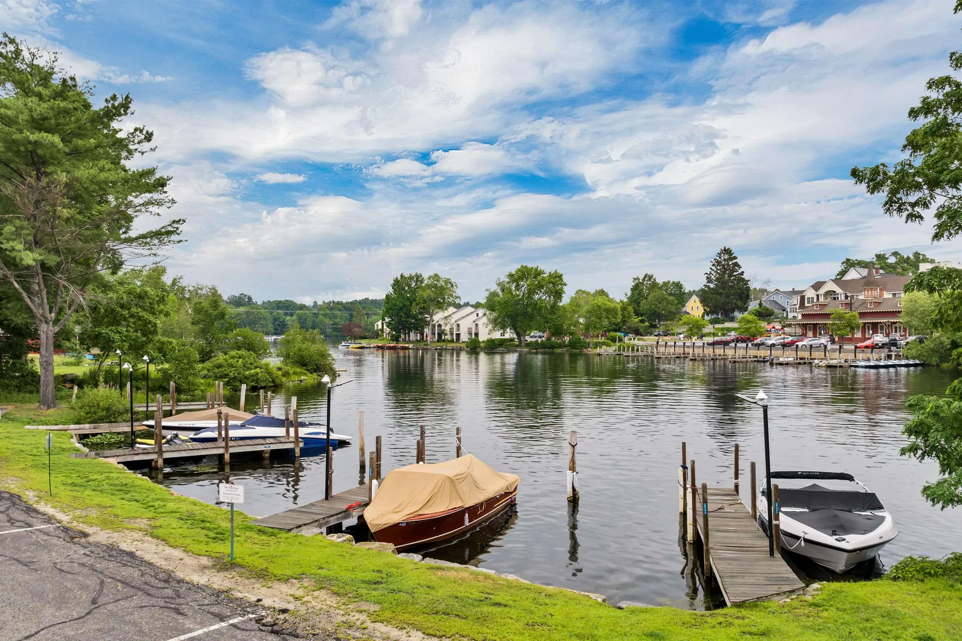 29 Mill Street Wolfeboro NH 03894