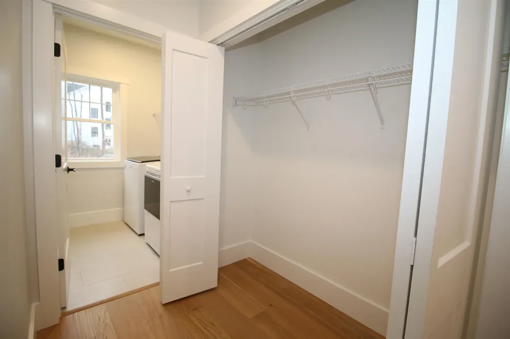 422 Dawn Court Pembroke NH 03275