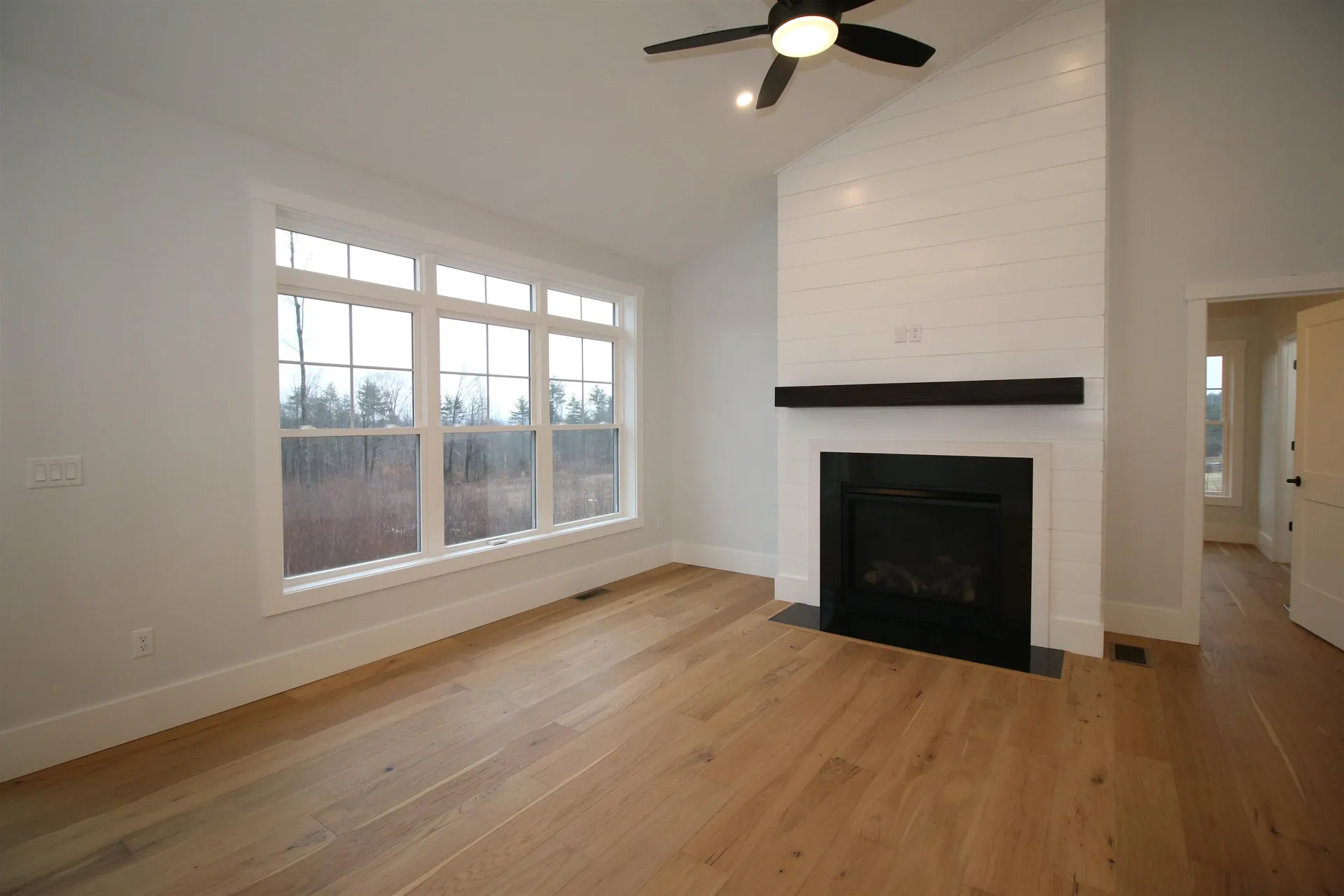 422 Dawn Court Pembroke NH 03275